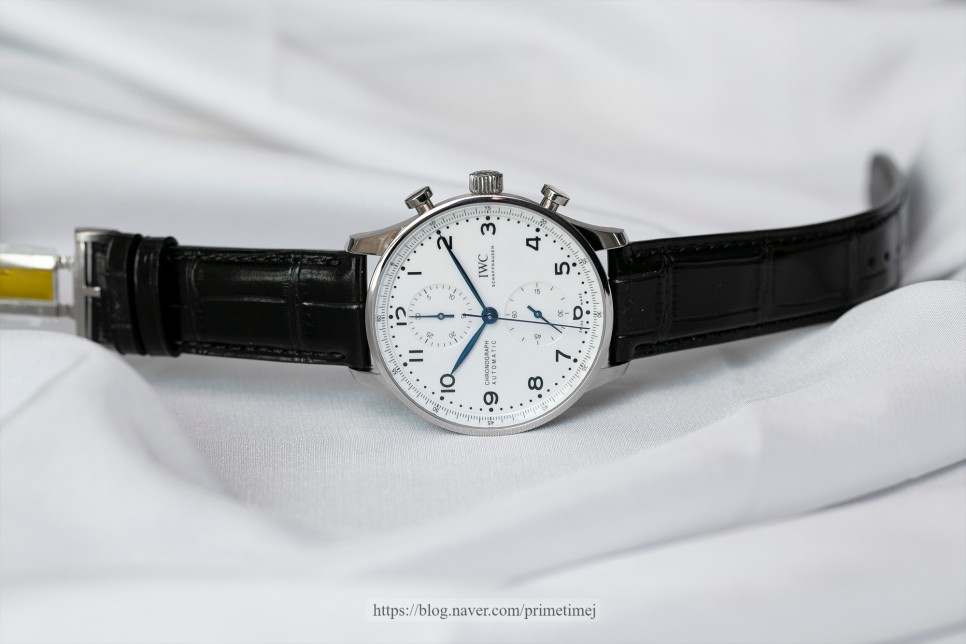 (2020. 4. 22) 뽈뚜기는 앞으로 이녀석을 메인으로? IWC 포르투기저 150주년 기념 2000피스 한정판. 이 멋진 캐주얼&수트용 데일리워치에 주목하세… 이미지 11