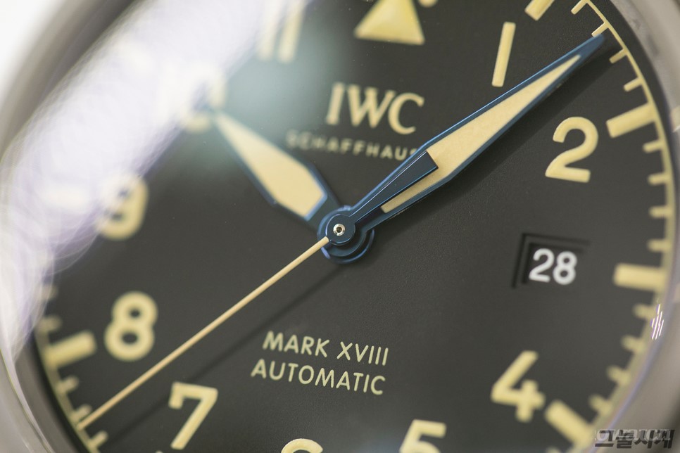 (2018년7월10일) IWC 마크18 헤리티지 레플리카시계 분석 (짝퉁구분법) 이미지 6
