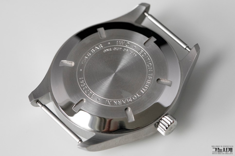(2018년 10월 3일) IWC 파일럿 마크18(XVIII) 마크11(XI)헌정판 이미지 14