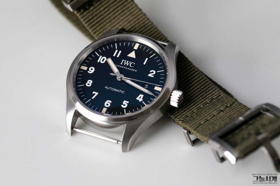 (2018년 10월 3일) IWC 파일럿 마크18(XVIII) 마크11(XI)헌정판 이미지 16