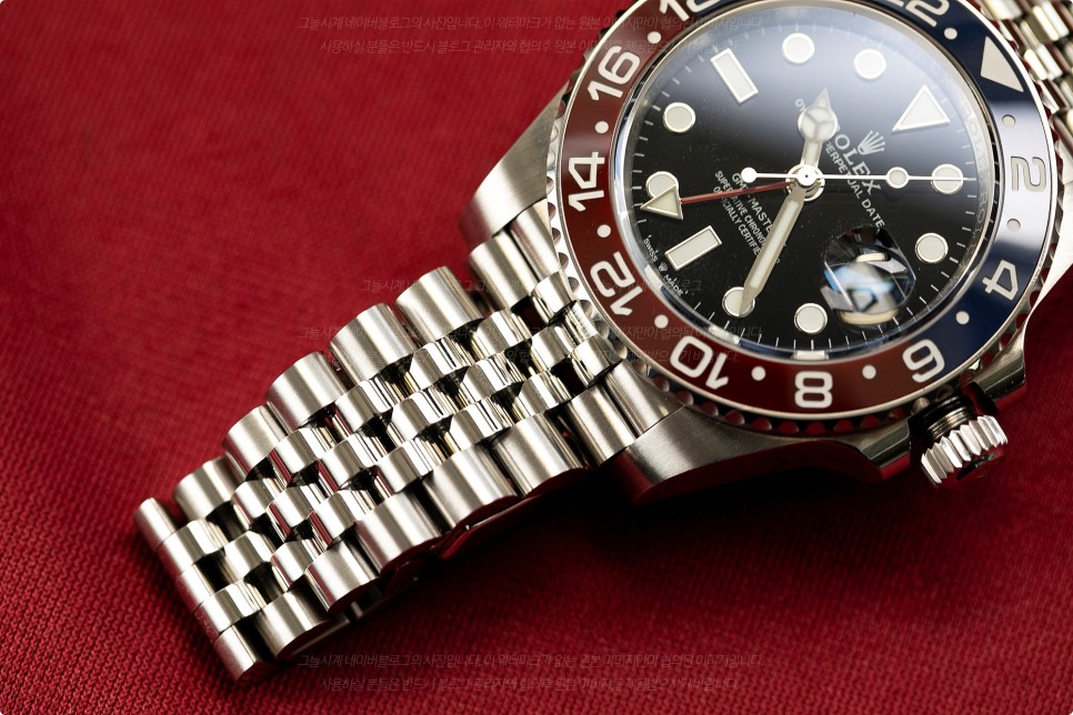 (2019. 10. 3) 롤렉스 GMT마스터 II 펩시 904L 정배열 분석, 감정법 (How to Spot 2019 New Rolex GMT-Master II… 이미지 4
