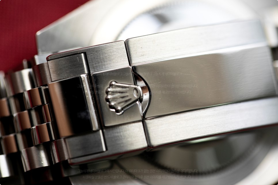 (2019. 10. 3) 롤렉스 GMT마스터 II 펩시 904L 정배열 분석, 감정법 (How to Spot 2019 New Rolex GMT-Master II… 이미지 10