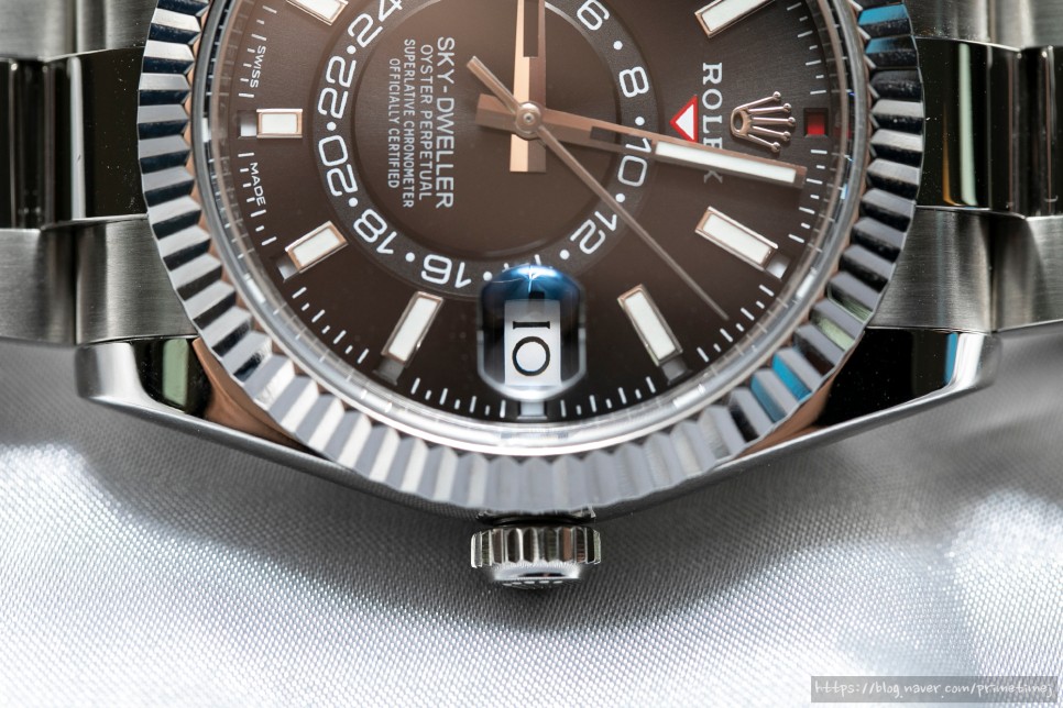 (2020. 7. 11) 롤렉스 스카이드웰러 블랙 [Rolex Sky-Dweller Black] 왕관에 가슴이 뛰었나요? 이미지 12