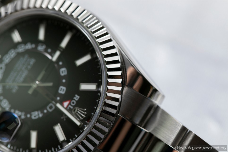 (2020. 7. 11) 롤렉스 스카이드웰러 블랙 [Rolex Sky-Dweller Black] 왕관에 가슴이 뛰었나요? 이미지 13