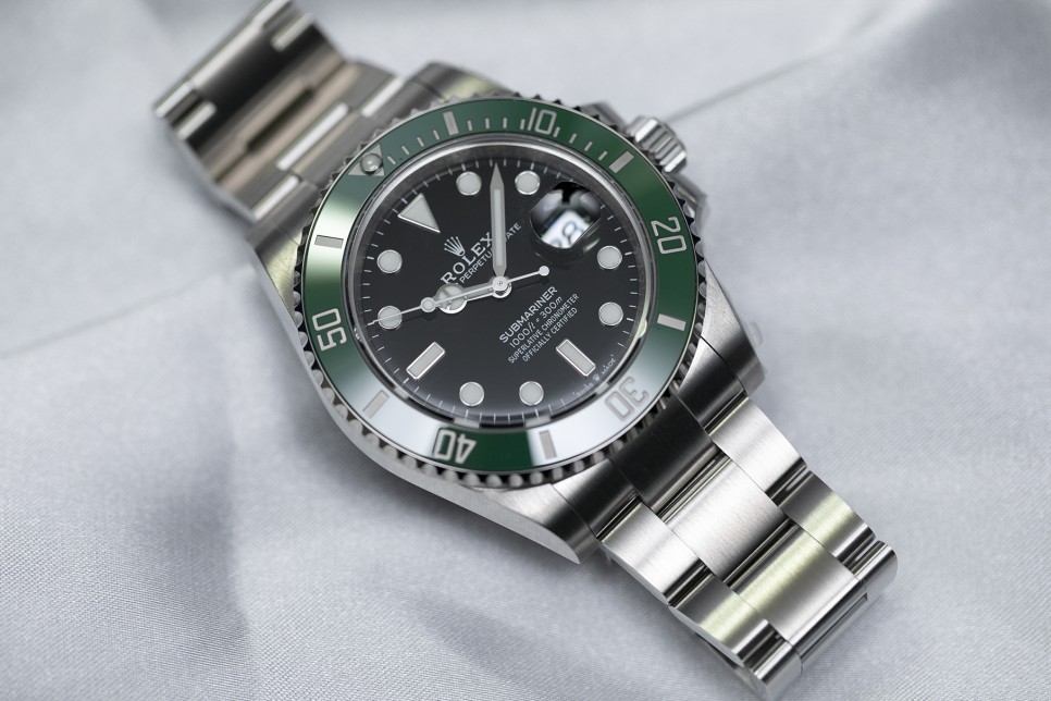 New Rolex Submariner 126610LV 컬밋 서브마리너 이미지 2