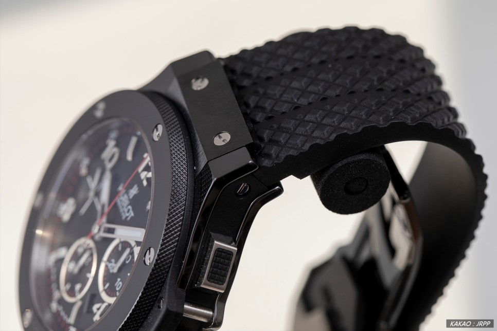 플리카시계 리뷰! 위블로 세라믹 빅뱅 크로노그래프44 블랙매직(HUBLOT BigBang Chronograph44 Black Magic) 이미지 8