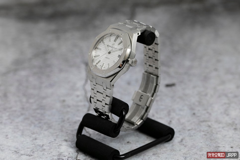 AP 15450 데이트윌 개선 (AudemarsPiguet Royaloak 15450 Silver DW Modified) 이미지 2