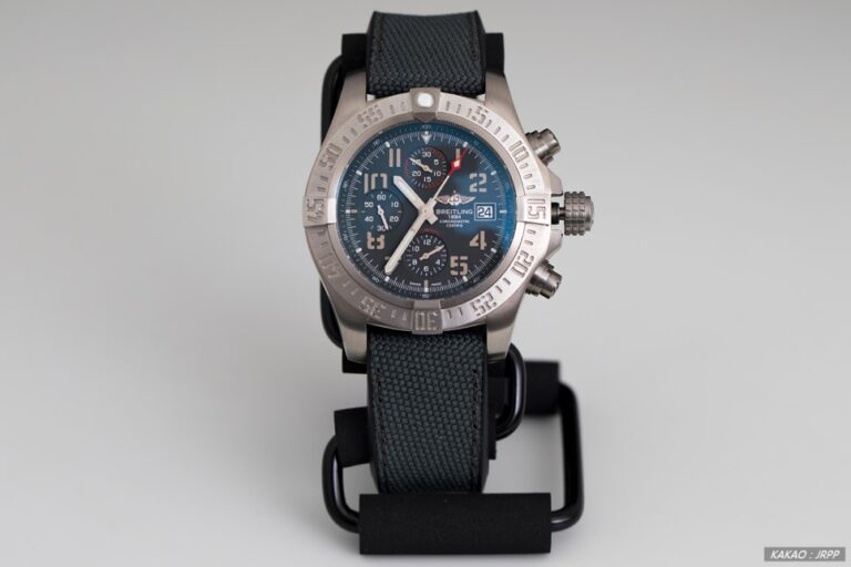 브라이틀링 어벤져 밴딧 리얼티타늄 레플리카시계 리뷰! Breitling Avenger BANDIT Chronograph Review 이미지 1