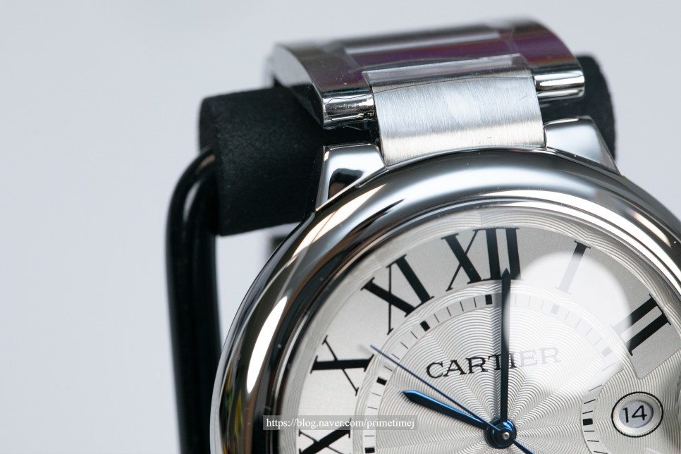 까르띠에 발롱블루 42 오토메틱 격돌! 가격대가 다른 두 시계를 보면서 드는 생각. Cartier Ballon Bleu 42mm Automatic 레플리카시계… 이미지 13