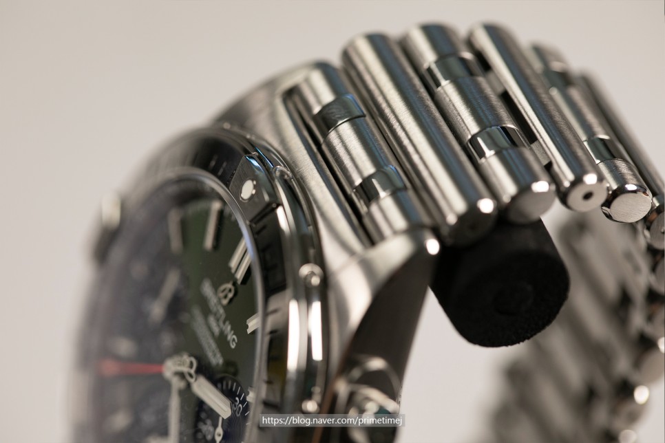 브라이틀링 크로노맷 B01 벤틀리에디션 레플리카시계 감별방법 공유 및 리뷰 How to spot BREITLING Chronomat b01 chronograph… 이미지 6
