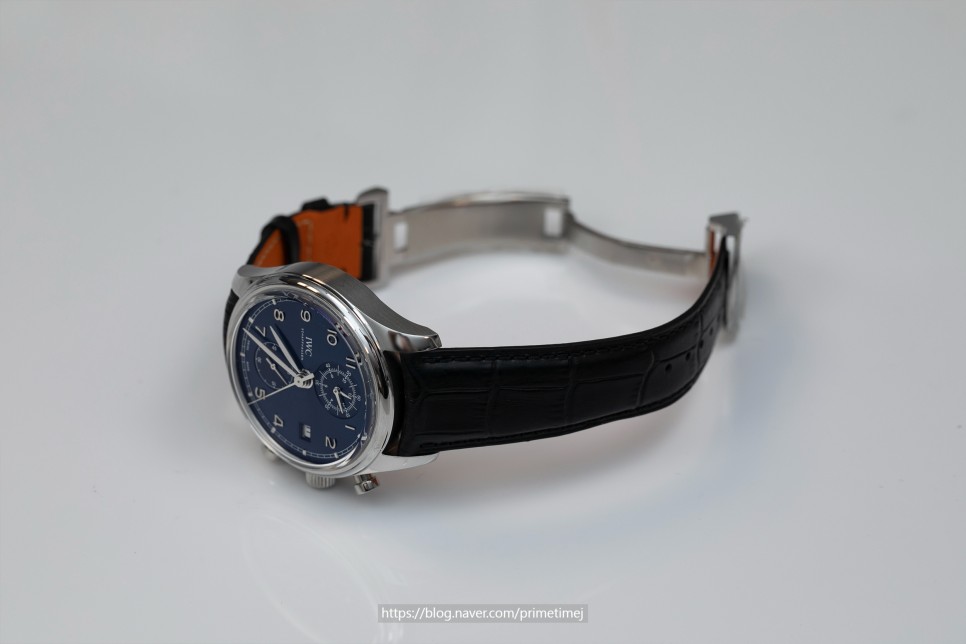 IWC 포르투기저 클래식 크로노그래프 라우레우스 어린이재단 에디션, 이걸 팬서비스를 하는 레플리카시계. 재미있는 시계 시장. 이미지 9