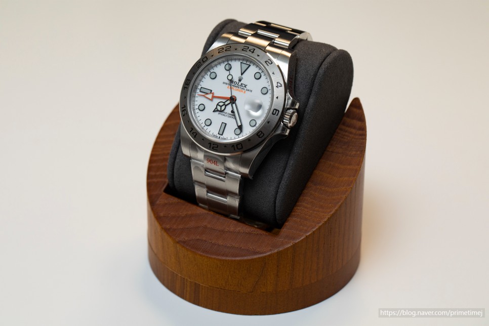 롤렉스 익스플로러2 메인스트림 폴라 화이트 226570 레플리카시계 감별방법 및 리뷰.. How To Spot Fake Rolex Explorer2 226570… 이미지 3