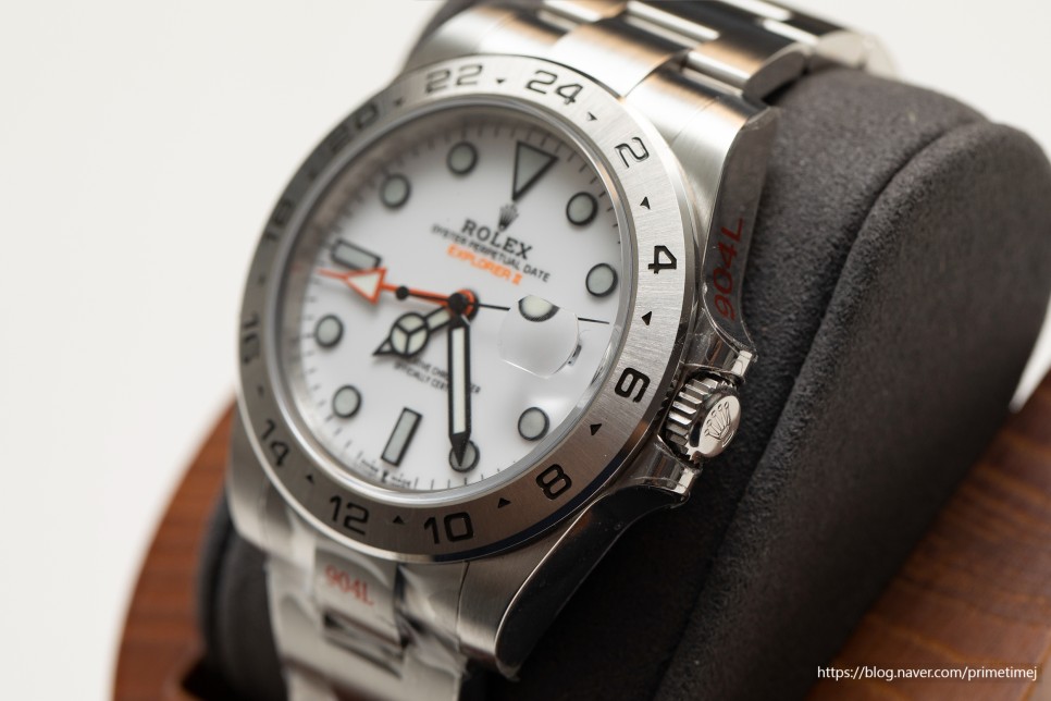 롤렉스 익스플로러2 메인스트림 폴라 화이트 226570 레플리카시계 감별방법 및 리뷰.. How To Spot Fake Rolex Explorer2 226570… 이미지 6
