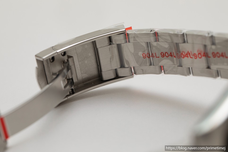 롤렉스 오이스터퍼페츄얼 41 티파니 터콰이즈다이얼 감별포인트 및 리뷰 How To Spot ROLEX Oyster Perpetual Tiffany Turquoi… 이미지 12