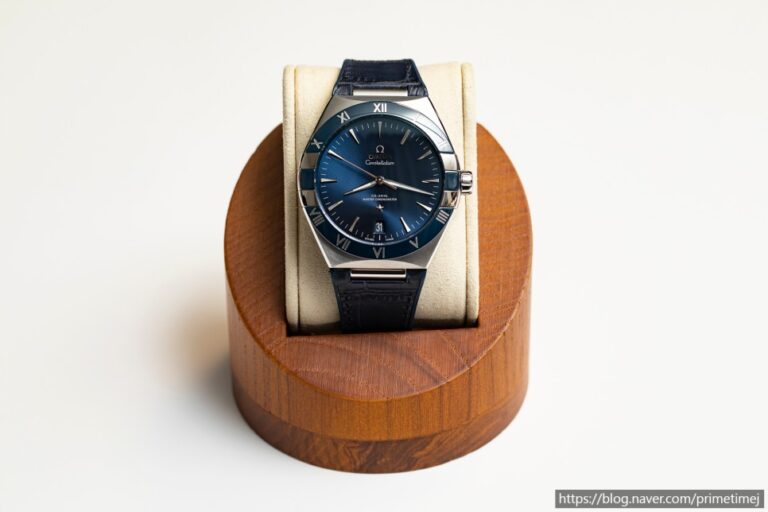 건재함을 알리는 출시. 오메가 컨스텔레이션 41 신형 레플리카시계 리뷰 Omega Constellation 41 Blue 이미지 1