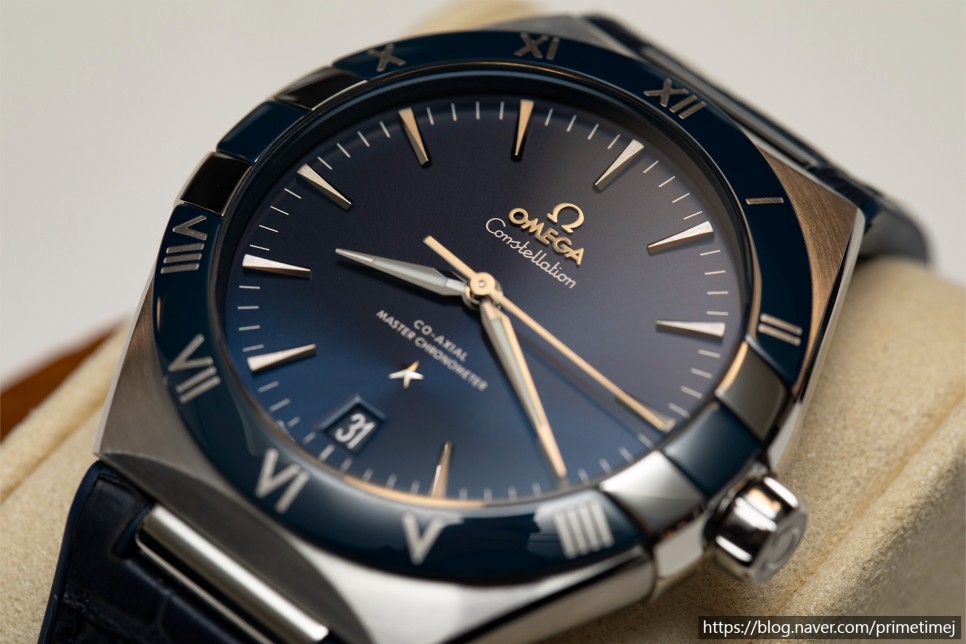 건재함을 알리는 출시. 오메가 컨스텔레이션 41 신형 레플리카시계 리뷰 Omega Constellation 41 Blue 이미지 10