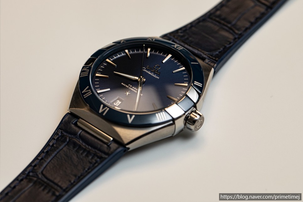 건재함을 알리는 출시. 오메가 컨스텔레이션 41 신형 레플리카시계 리뷰 Omega Constellation 41 Blue 이미지 19