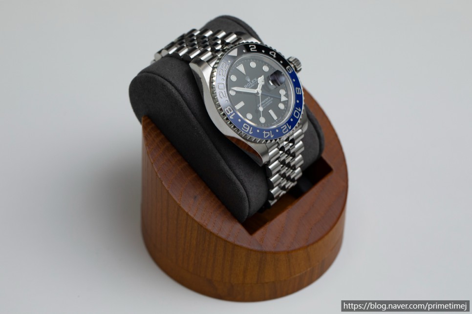 너 되게 쓸만해졌다. 롤렉스 GMT마스터2 배트걸 최신형 레플리카시계 리뷰 VS Rolex GMT Master II Batgirl 126710BLNR 이미지 2